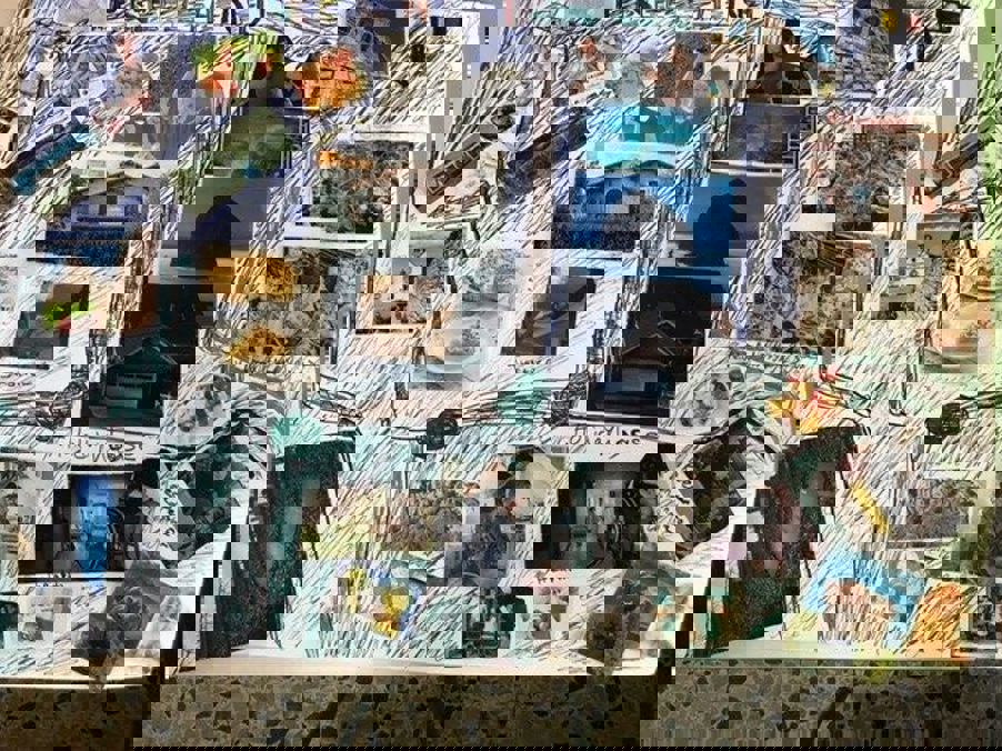 Foto: Gruppearbeid poster en collage av bilder, et resultat av gruppearbeid