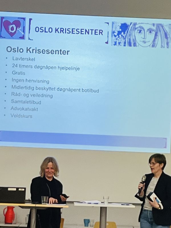 Rektor takker Kristin fra Oslo Krisesenter